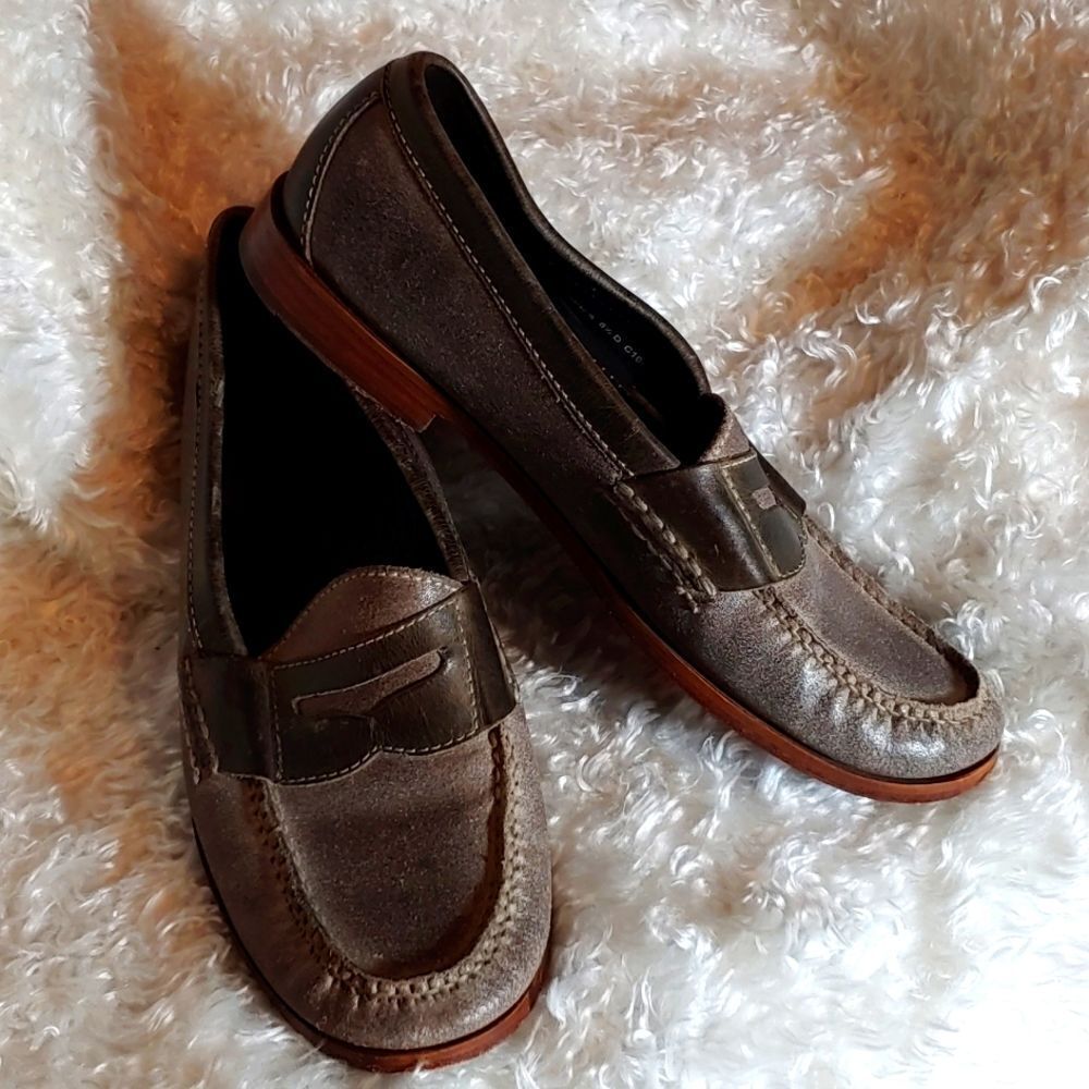 Men's Cole Hann/Nike loafer barely broke in, just now ready to wear, size 8 1/2